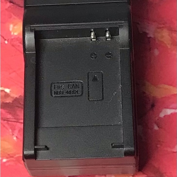 Newmowa Canon Camera Battery Charger ONLY - Picture 2 of 3